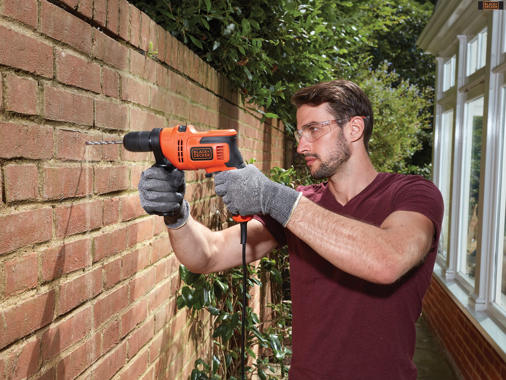 Black and Decker 240V BEH200 Heritage Drill Corded Tradesetter